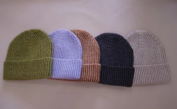 Mixed Yarn Knitted Hat